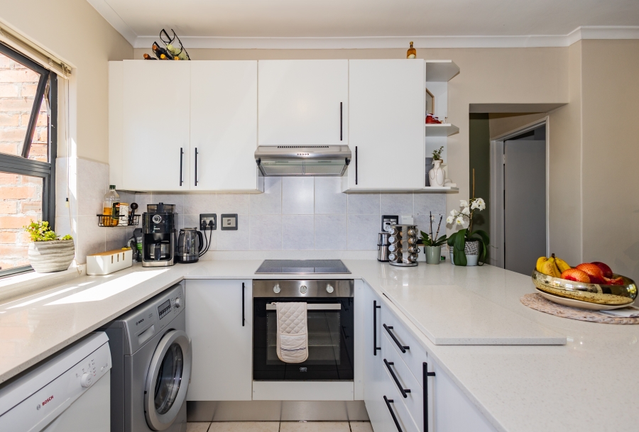 2 Bedroom Property for Sale in Royal Ascot Western Cape